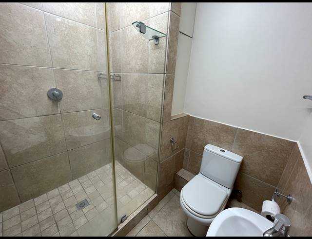 2 BEDROOM APARTMENT FOR SALE IN POINT WATERFRONT